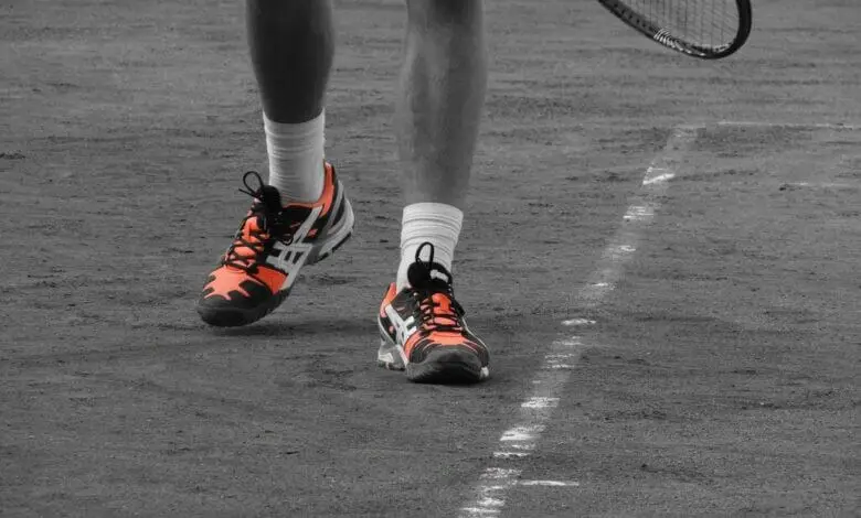 Tennis shoe