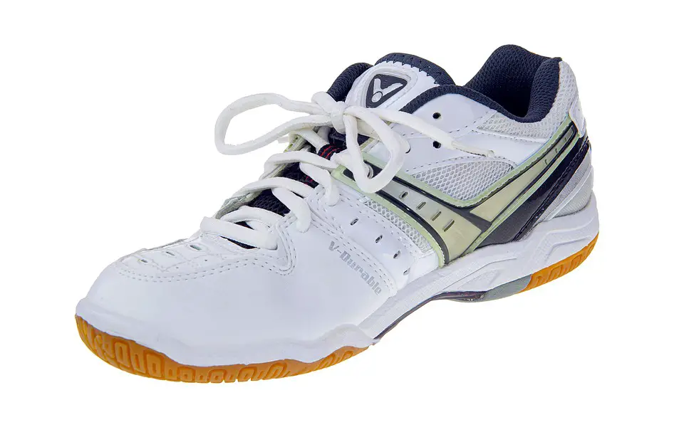 Badminton shoe - What Is The Difference Between Tennis Shoes And Badminton Shoes