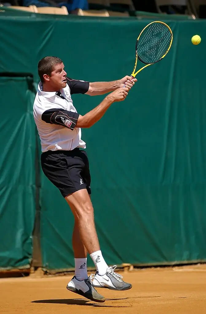 Clay court - Hard vs. Clay vs. Grass Court Shoes