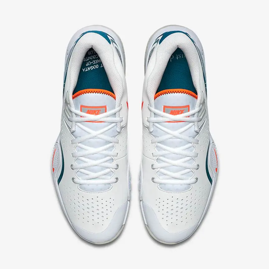 NikeCourt Tech Challenge 20 lacing system