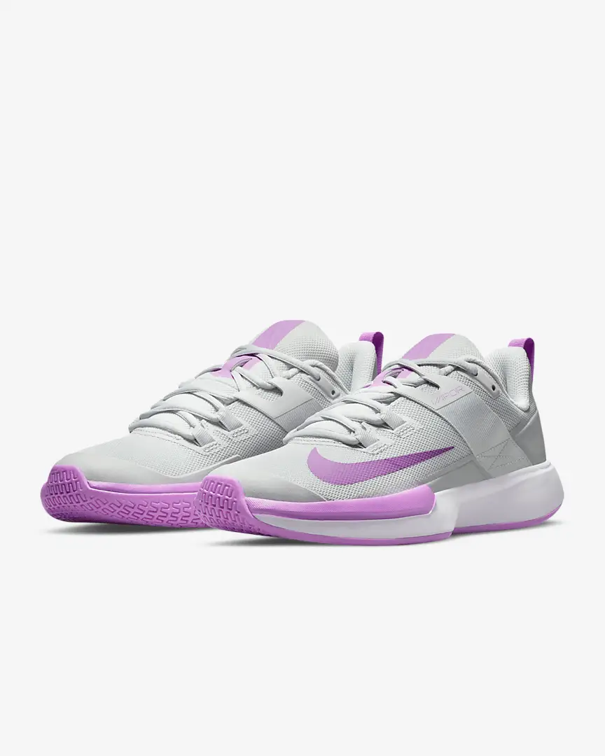 nikecourt vapor light