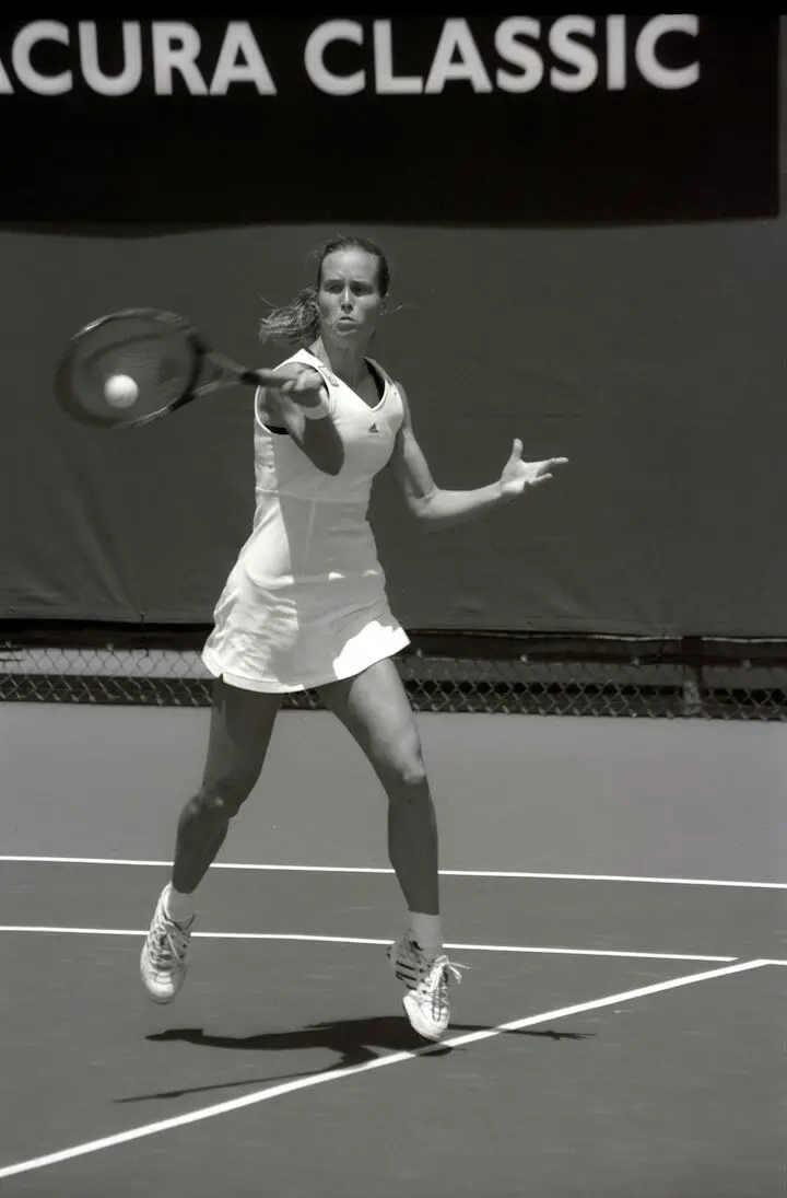Open Stance vs Closed Stance Forehand