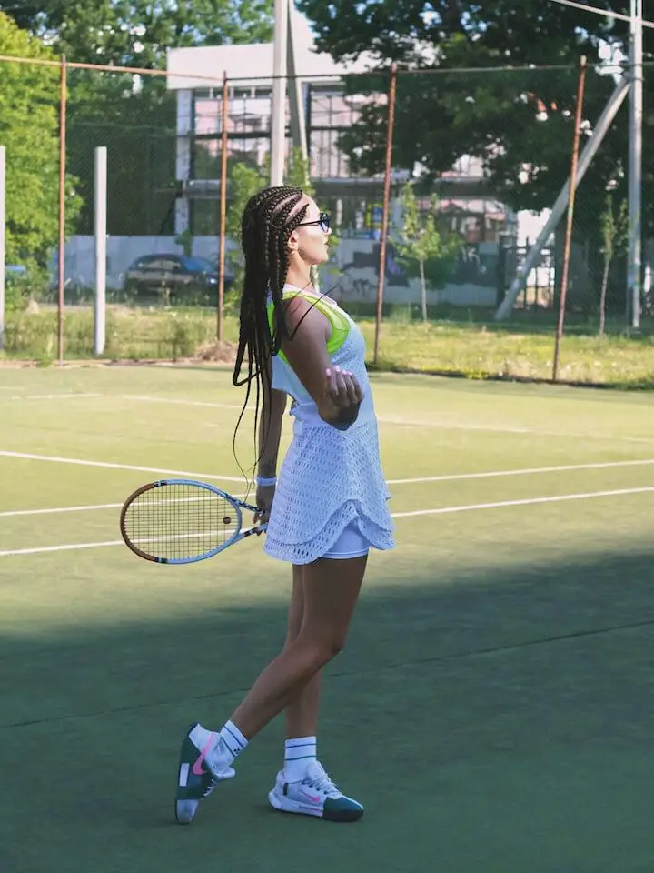 Tennis Dampeners vs No Dampeners